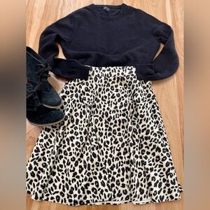 Amanda & Chelsea Leopard Print Knee Length Skirt